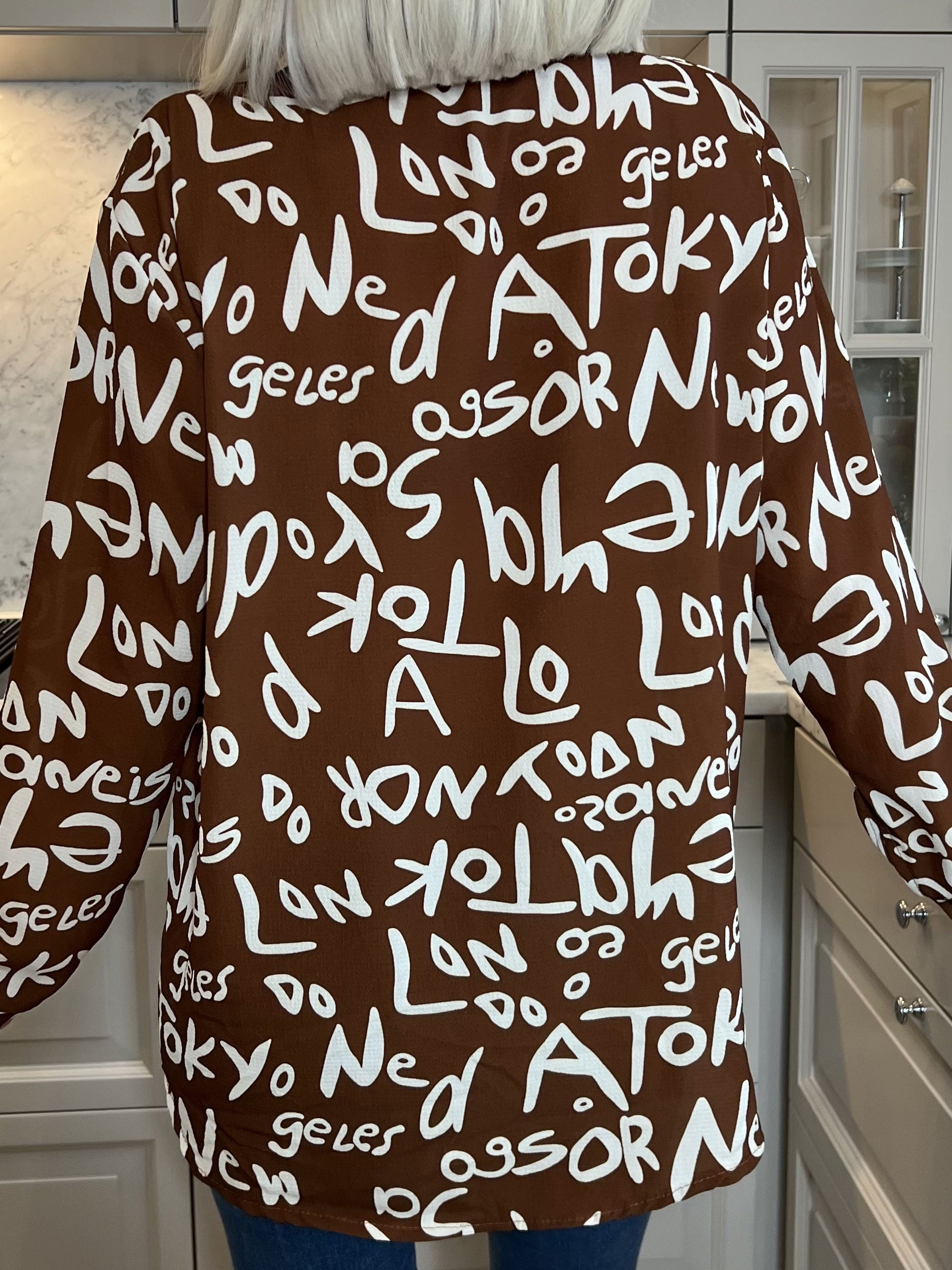 Sophi - Fin plus size skjorte med tekster